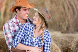 7 Tips for Making a Long Distance Cowboy Relationship Work